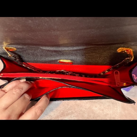 Vintage Ande’ Black Patent Leather Handbag With Gold Chain Shoulder Strap - Picture 11 of 11